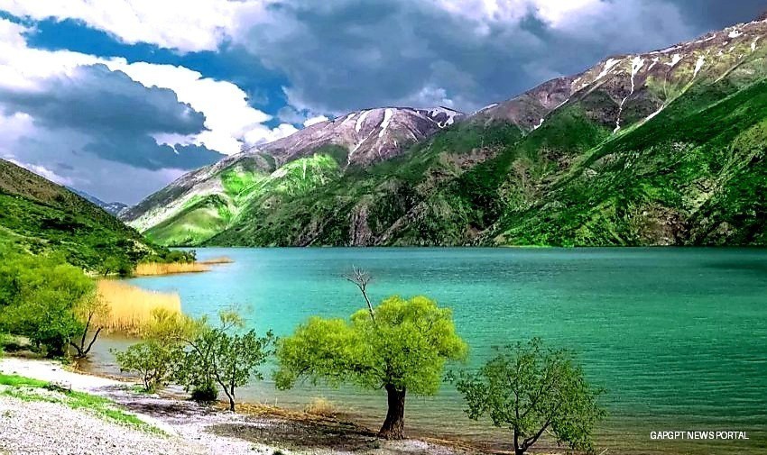 ورود گردشگران به دریاچه گهر ممنوع شد